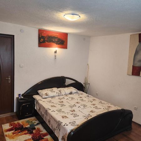 Cabana Mare In Intimitate Si Liniste Bosorod Exterior foto